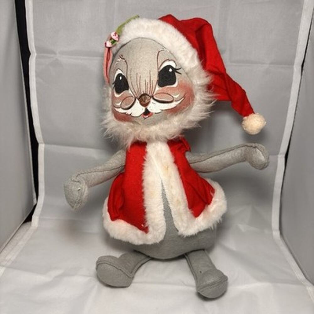 Vintage 1986 Annalee Christmas Santa Mouse Doll 12” Mobilitee Made in USA